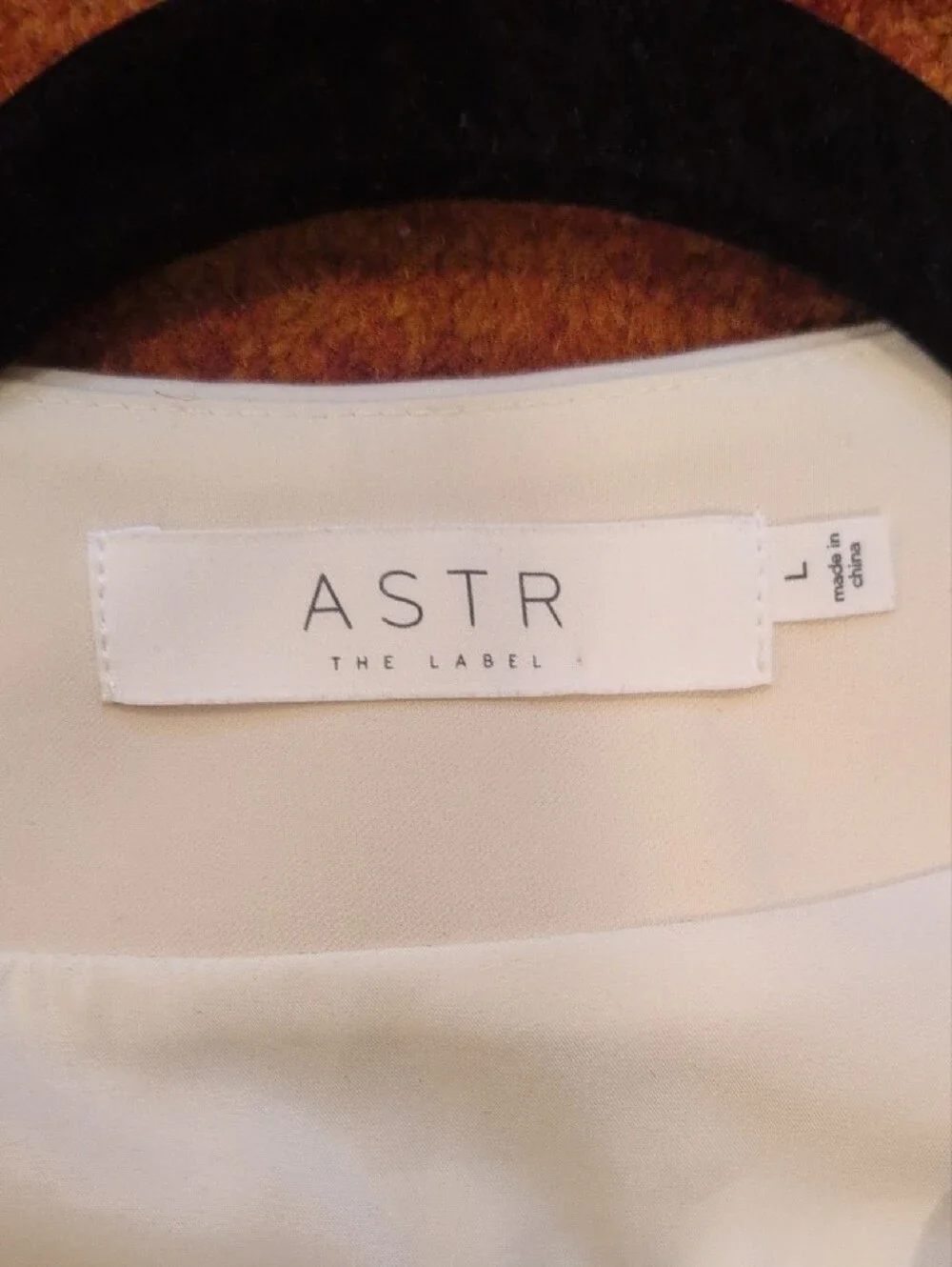 ASTR Cream V-Neck Sleeveless Tunic Tank